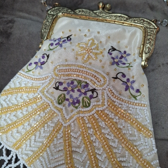 Victorian Trading Co beaded vintage look clutch purse - Picture 3 of 6